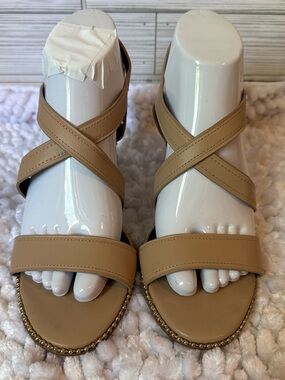 Coach Wendi Beachwood Beige Sandals